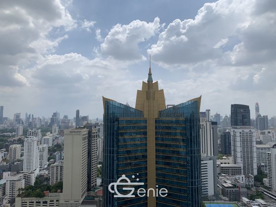 Las Colinas คอนโดหรู ใจกลางอโศก Style Penthouse 4 ห้องนอน 1 ห้องทำงาน 1 ห้องแม่บ้าน 700ตรม. ใกล้ BTS อโศก ให้เช่าเพียง 320,000บาท/เดือน เฟอร์นิเจอร์ครบพร้อมเข้าอยู่ (ราคาต่อรองได้)