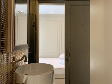 ** Hot Deal! ** For Sale at Rhythm Asoke 2 Type 2 bed 2 bath size 44 Sq.m 8,1000,000 THB Fully furnished PROP000453