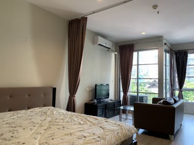 For rent! ! ! at CitiSmart Sukhumvit 18 Type 1 Bedroom 1 Bathroom 20,000/month Fully furnished (can negotiate )