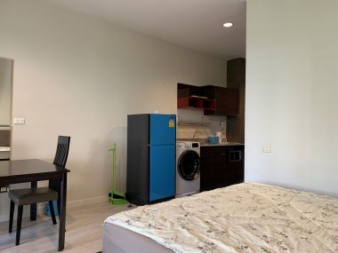 For rent! ! ! at CitiSmart Sukhumvit 18 Type 1 Bedroom 1 Bathroom 20,000/month Fully furnished (can negotiate )