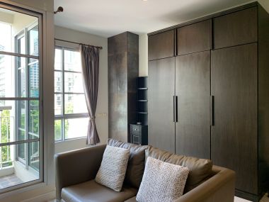 For rent! ! ! at CitiSmart Sukhumvit 18 Type 1 Bedroom 1 Bathroom 20,000/month Fully furnished (can negotiate )