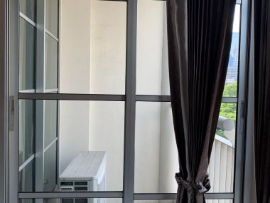 For rent! ! ! at CitiSmart Sukhumvit 18 Type 1 Bedroom 1 Bathroom 20,000/month Fully furnished (can negotiate )