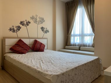 **Hot Deal** ปล่อยเช่า! ! เซ็นทริค ซีน รัชวิภา เพียง 15, 000บาท/เดือน (ต่อรองได้) 1 ห้องนอน ขนาด 42ตรม. ใกล้ MRT วงศ์สว่าง เฟอร์นิเจอร์ครบพร้อมเข้าอยู่