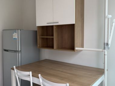 **Hot Deal** ปล่อยเช่า! ! เซ็นทริค ซีน รัชวิภา เพียง 15, 000บาท/เดือน (ต่อรองได้) 1 ห้องนอน ขนาด 42ตรม. ใกล้ MRT วงศ์สว่าง เฟอร์นิเจอร์ครบพร้อมเข้าอยู่