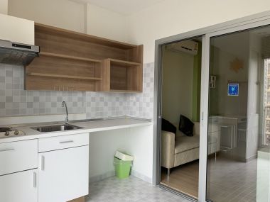 **Hot Deal** ปล่อยเช่า! ! เซ็นทริค ซีน รัชวิภา เพียง 15, 000บาท/เดือน (ต่อรองได้) 1 ห้องนอน ขนาด 42ตรม. ใกล้ MRT วงศ์สว่าง เฟอร์นิเจอร์ครบพร้อมเข้าอยู่