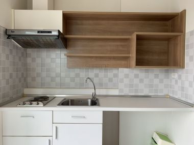 **Hot Deal** ปล่อยเช่า! ! เซ็นทริค ซีน รัชวิภา เพียง 15, 000บาท/เดือน (ต่อรองได้) 1 ห้องนอน ขนาด 42ตรม. ใกล้ MRT วงศ์สว่าง เฟอร์นิเจอร์ครบพร้อมเข้าอยู่