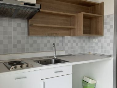 **Hot Deal** ปล่อยเช่า! ! เซ็นทริค ซีน รัชวิภา เพียง 15, 000บาท/เดือน (ต่อรองได้) 1 ห้องนอน ขนาด 42ตรม. ใกล้ MRT วงศ์สว่าง เฟอร์นิเจอร์ครบพร้อมเข้าอยู่