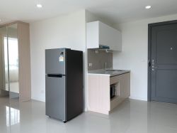 For rent at Elements Srinakarin 1 Bedroom 1 Bathroom 12,000/month Fully furnished