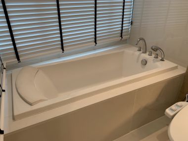 For rent at Bright Sukhumvit 24 2 Bedroom 2 Bathroom 70,000THB/month Fully furnished