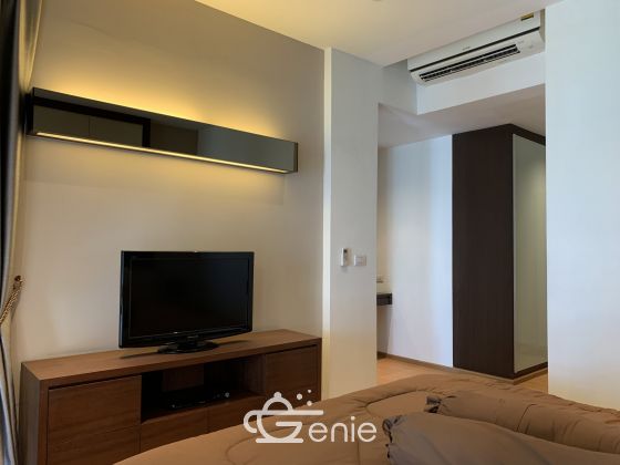 Special price!!! for rent! at The Emporio Place Duplex 1 Bedroom 1 Bathroom 42,000 THB/month Fully furnished
