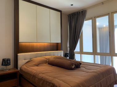 Special price!!! for rent! at The Emporio Place Duplex 1 Bedroom 1 Bathroom  42,000 THB/month Fully furnished