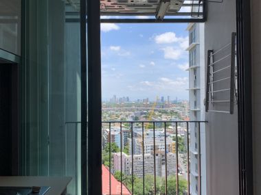 ขายด่วน! Ideo Mobi Sukhumvit 81 ในราคาเพียง 2.89 ล้านบาท สตูดิโอ ขนาด 22 ตรม. ใกล้ BTS อ่อนนุช ห้องใหม่เฟอร์นิเจอร์ครบพร้อมเข้าอยู่