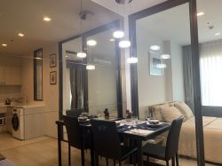 For rent at Life one wireless Type 1 Bedroom 1 Bathroom 35 Sqm. 20,000THB/month Fully furnished (can negotiate)