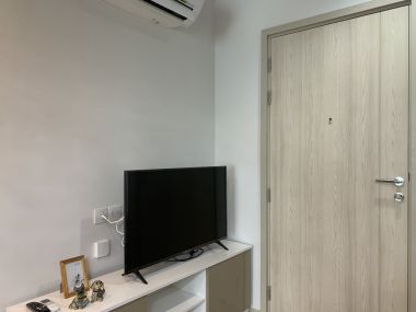 For rent at Life one wireless Type 1 Bedroom 1 Bathroom 35 Sqm. 20,000THB/month Fully furnished (can negotiate)