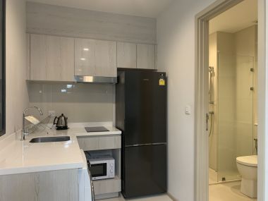 For rent at Life one wireless Type 1 Bedroom 1 Bathroom 35 Sqm. 20,000THB/month Fully furnished (can negotiate)