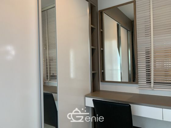 For rent at Life one wireless Type 1 Bedroom 1 Bathroom 35 Sqm. 20,000THB/month Fully furnished (can negotiate)