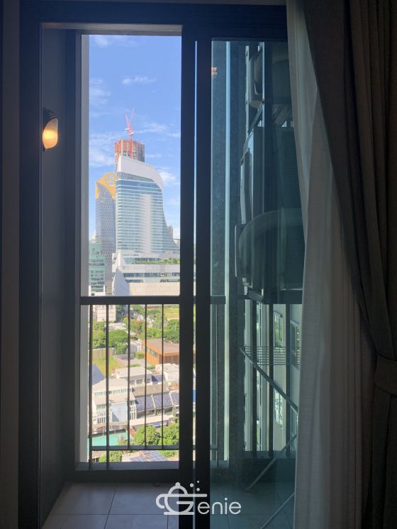 For rent at Life one wireless Type 1 Bedroom 1 Bathroom 35 Sqm. 20,000THB/month Fully furnished (can negotiate)