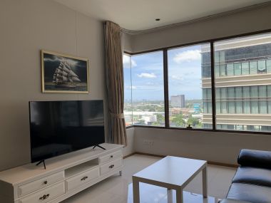 Special price!!! for rent! at The Emporio Place Duplex 1 Bedroom 1 Bathroom  25,000 THB/month Fully furnished