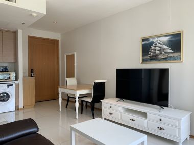 Special price!!! for rent! at The Emporio Place Duplex 1 Bedroom 1 Bathroom  25,000 THB/month Fully furnished