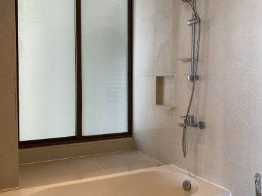 Special price!!! for rent! at The Emporio Place Duplex 1 Bedroom 1 Bathroom  25,000 THB/month Fully furnished