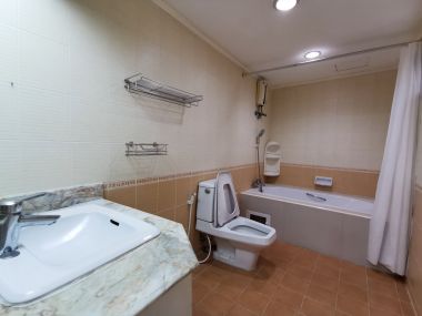 Room for rent at Fifty Fifth Tower on Sukhumvit 55