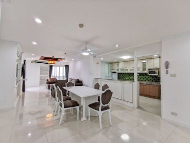 Room for rent at Fifty Fifth Tower on Sukhumvit 55