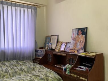 Urgent sale Lazal condminium 33sqm.near BTS station Bang-na Bkk.