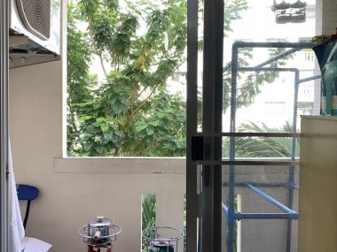 Urgent sale Lazal condminium 33sqm.near BTS station Bang-na Bkk.