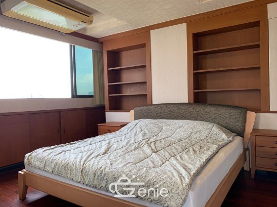 2 Bedrooms 2 bathrooms with huge terrace, sale in best price at Supalai Place 39