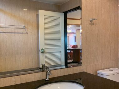 ขายด่วน 2 ห้องนอน 2 ห้องน้ำ ระเบียงใหญ่พิเศษ ราคาดีที่สุดในพร้อมพงษ์