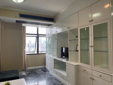 คอนโดให้เช่า The Waterford Park Thonglor 5 เพียง 23,000บาท/เดือน 1 ห้องนอน 2 ห้องน้ำ 70ตรม. ห้องใหญ่อยู่สบาย ใกล้ BTS ทองหล่อ เฟอร์นิเจอร์ครบพร้อมเข้าอยู่