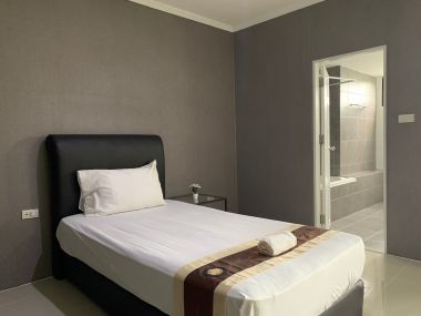 คอนโดให้เช่า The Waterford Park Sukhumvit 53 เพียง 53,000บาท/เดือน 3 ห้องนอน 3 ห้องน้ำ 1 ห้องแม่บ้าน 182 ตรม. ห้องใหญ่อยู่สบาย ใกล้ BTS ทองหล่อ เฟอร์นิเจอร์ครบพร้อมเข้าอยู่