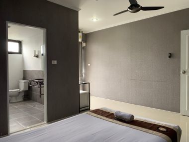 คอนโดให้เช่า The Waterford Park Sukhumvit 53 เพียง 53,000บาท/เดือน 3 ห้องนอน 3 ห้องน้ำ 1 ห้องแม่บ้าน 182 ตรม. ห้องใหญ่อยู่สบาย ใกล้ BTS ทองหล่อ เฟอร์นิเจอร์ครบพร้อมเข้าอยู่