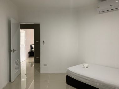 คอนโดให้เช่า The Waterford Park Sukhumvit 53 เพียง 53,000บาท/เดือน 3 ห้องนอน 3 ห้องน้ำ 1 ห้องแม่บ้าน 182 ตรม. ห้องใหญ่อยู่สบาย ใกล้ BTS ทองหล่อ เฟอร์นิเจอร์ครบพร้อมเข้าอยู่