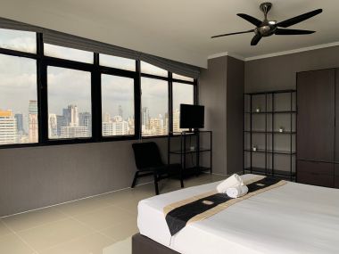 คอนโดให้เช่า The Waterford Park Sukhumvit 53 เพียง 53,000บาท/เดือน 3 ห้องนอน 3 ห้องน้ำ 1 ห้องแม่บ้าน 182 ตรม. ห้องใหญ่อยู่สบาย ใกล้ BTS ทองหล่อ เฟอร์นิเจอร์ครบพร้อมเข้าอยู่