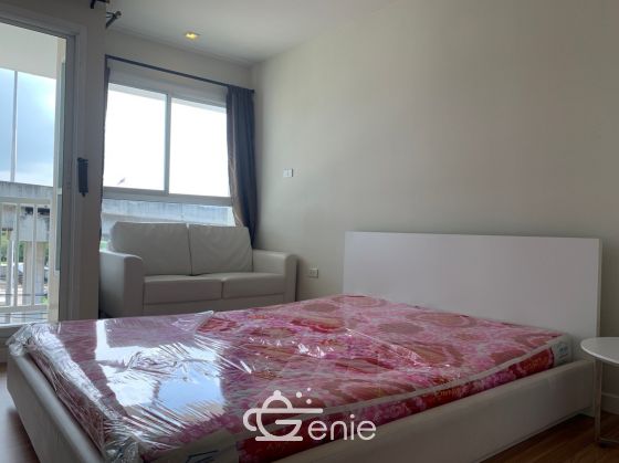 Condo for rent, we condo Ekkamai-Ramintra, 1 bedroom, 1 bathroom, 8,000 baht, convenient transportation in all directions (rent today, there are gifts too)