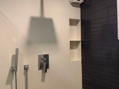 คอนโดให้เช่าริทึ่ม รัชดา-ห้วยขวาง เพียง 16,000บาท/เดือน 1 ห้องนอน 1 ห้องน้ำ 36 ตรม. ใกล้ MRT ห้วยขวาง เฟอร์นิเจอร์ครบพร้อมเข้าอยู่