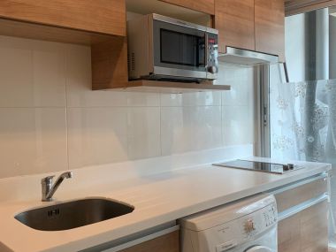 คอนโดให้เช่าริทึ่ม รัชดา-ห้วยขวาง เพียง 16,000บาท/เดือน 1 ห้องนอน 1 ห้องน้ำ 36 ตรม. ใกล้ MRT ห้วยขวาง เฟอร์นิเจอร์ครบพร้อมเข้าอยู่