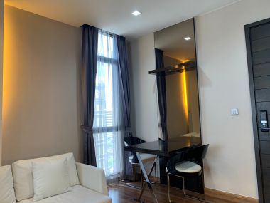 Hot Deal! Ivy Ampio ให้เช่าราคาพิเศษ เพียง 20,000บาท/เดือน สตูดิโอ 33 ตรม ใกล้ MRT ศูนย์วัฒนธรรมฯ ตกแต่งครบครบพร้อมเข้าอยู่