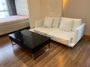 Hot Deal! Ivy Ampio ให้เช่าราคาพิเศษ เพียง 20,000บาท/เดือน สตูดิโอ 33 ตรม ใกล้ MRT ศูนย์วัฒนธรรมฯ ตกแต่งครบครบพร้อมเข้าอยู่