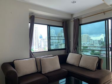 For rent at Saranjai Mansion 1 Bedroom 1 Bathroom 25,000THB/month Fully furnished