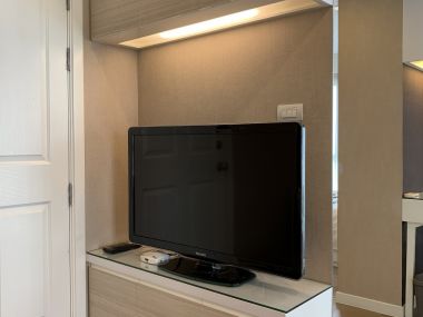 ปล่อยเช่า! ลุมพินี เพลส พระราม 4-กล้วยน้ำไท เพียง 14,000บาท/เดือน 1 ห้องนอน 1 ห้องน้ำ 28. 50 ตรม. ใกล้ BTS เอกมัย เฟอร์นิเจอร์ครบพร้อมเข้าอยู่