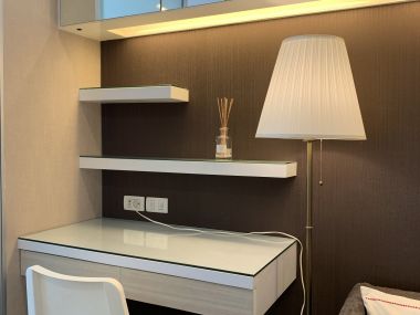 ปล่อยเช่า! ลุมพินี เพลส พระราม 4-กล้วยน้ำไท เพียง 14,000บาท/เดือน 1 ห้องนอน 1 ห้องน้ำ 28. 50 ตรม. ใกล้ BTS เอกมัย เฟอร์นิเจอร์ครบพร้อมเข้าอยู่