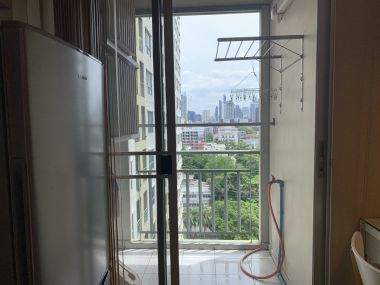 ปล่อยเช่า! ลุมพินี เพลส พระราม 4-กล้วยน้ำไท เพียง 14,000บาท/เดือน 1 ห้องนอน 1 ห้องน้ำ 28. 50 ตรม. ใกล้ BTS เอกมัย เฟอร์นิเจอร์ครบพร้อมเข้าอยู่