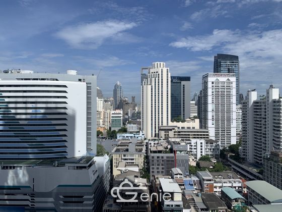 For rent at ASHTON ASOKE 1 Bedroom 1 Bathroom 32,000THB/month Fully furnished