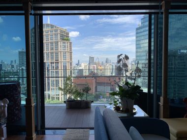 For Sale Marque Sukhumvit 3 bed 3 baths 1 maid room Parking 3 Sale Price 83,200,000 mil Transfer fee 50:50