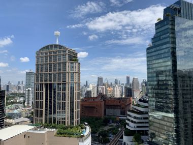 For Sale Marque Sukhumvit 3 bed 3 baths 1 maid room Parking 3 Sale Price 83,200,000 mil Transfer fee 50:50