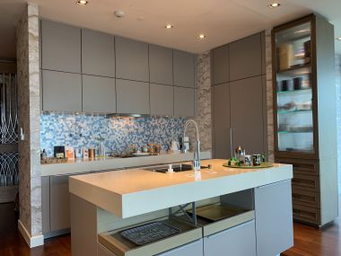 For Sale Marque Sukhumvit 3 bed 3 baths 1 maid room Parking 3 Sale Price 83,200,000 mil Transfer fee 50:50