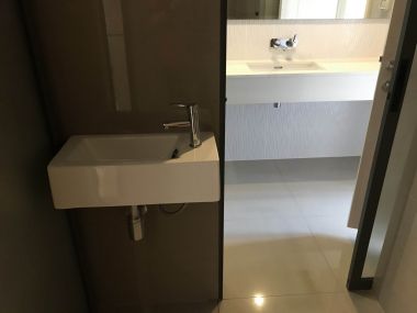 ปล่อยเช่า! Rhythm Sukhumvit 42 ในราคาเพียง 45,000บาท/เดือน 1 ห้องนอน 1 ห้องน้ำ 48ตรม. ห้องใหญ่อยู่สบาย ใกล้ BTS เอกมัย เฟอร์นิเจอร์ครบพร้อมเข้าอยู่ (ราคาต่อรองได้) PROP000214