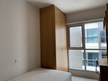 ขายด่วน!!! ราคาดี จนต้องรีบคว้าที่  Aspire Rama9 2 ห้องนอน 1 ห้องน้ำ 49 ตรม. ใกล้ MRT พระราม9 เพียง 5,300,000 บาท  เฟอร์นิเจอร์ครบพร้อมเข้าอยู่